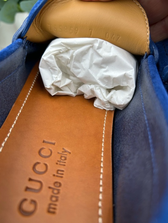 Men\'s Gucci horse bit blue suede loafers size 7 fits 8 US made in Italy main image 9